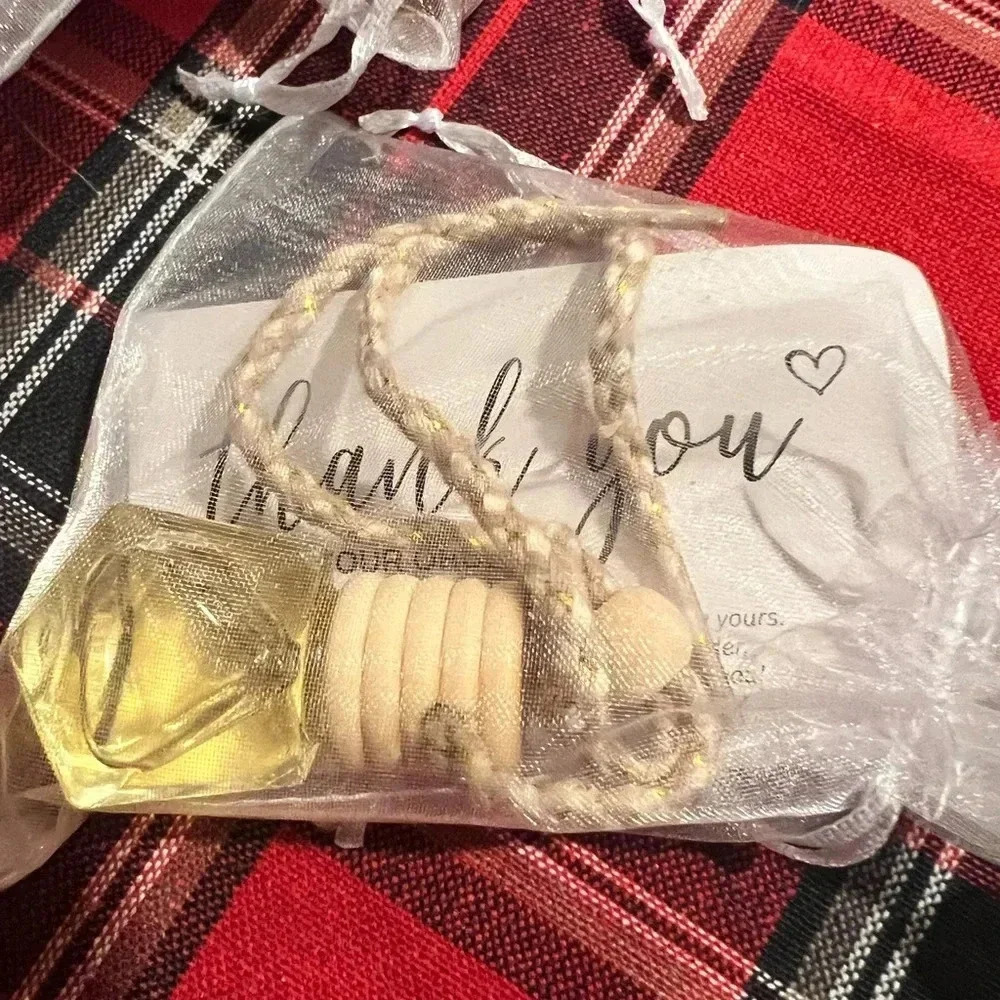 Handmade Hanging Diffusers - Picture 6 of 14